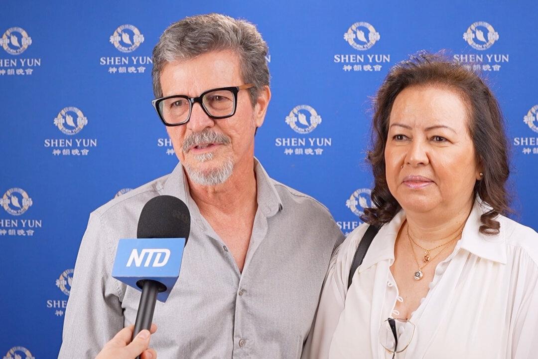 Actor Impressed by Shen Yun: ‘A Beautiful Show, Truly Stunning’