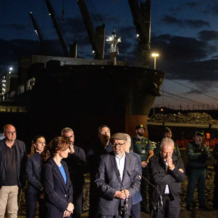 WHO Says Hantavirus Risk Is Low as Passengers Prepare to Leave Ship