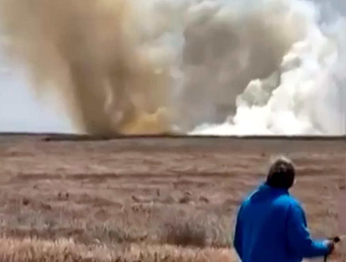 Four Crew Members Ejected Safely After Two Navy Jets Crash During Air Show in Idaho