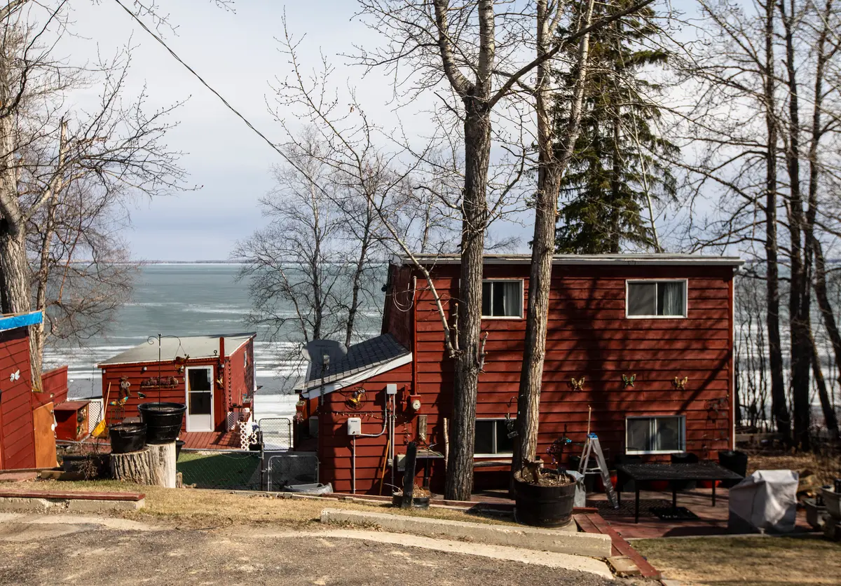 Cottages Emerging as Entry Point to Homeownership for Young Canadians, Survey Finds