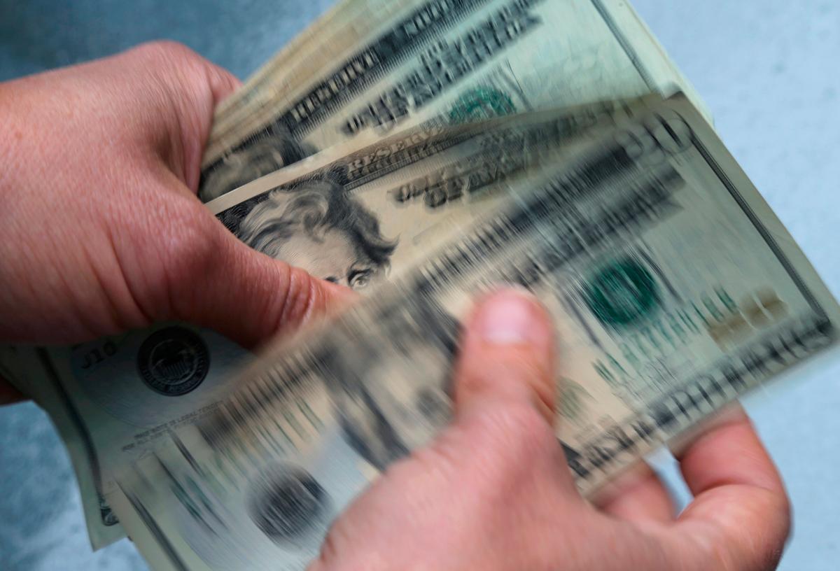Americans Are Saving More for Retirement And Withdrawing More, Too: Vanguard