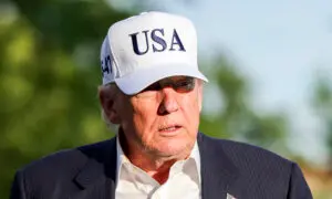 Trump Revives ‘51st State’ Comments in Reaction to Canada’s Recession News