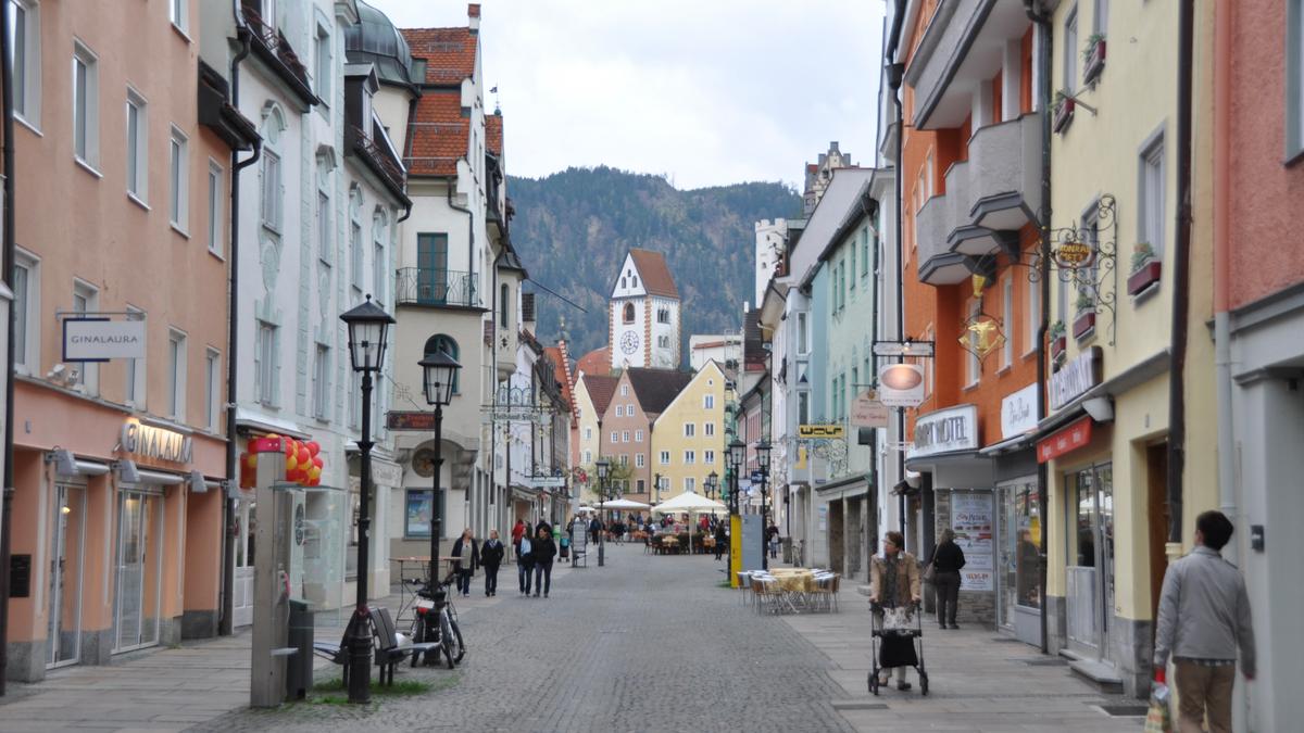 Bavarian Charms: Carvings, Castles, and Cute Towns