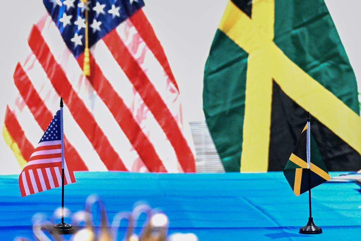 Jamaica in Talks to Temporarily Hold Third-Country Deportees From US