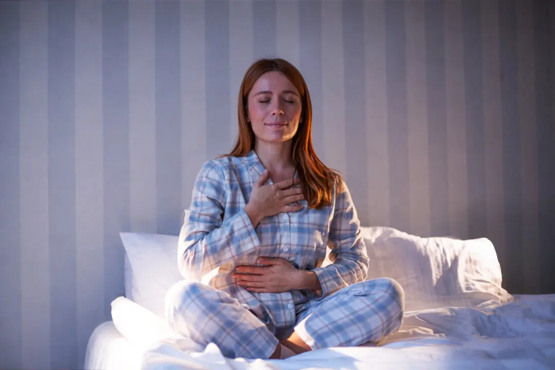 6 Tension-Relieving Bedtime Exercises for Faster Sleep
