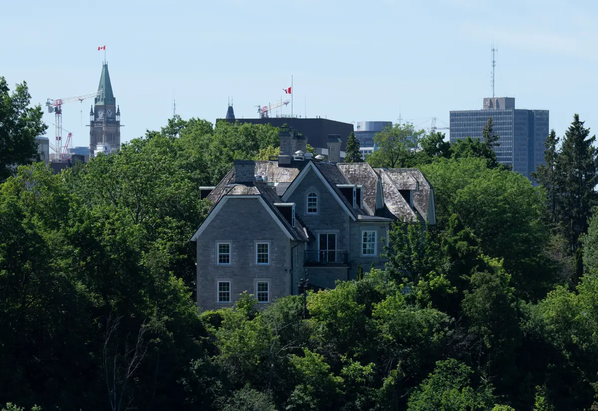 Carney Says 24 Sussex to Be Restored Through Fundraising Campaign, Design Competition