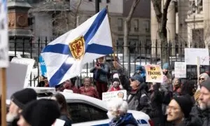 Protesters Smash Windshield of NS Premier’s Vehicle