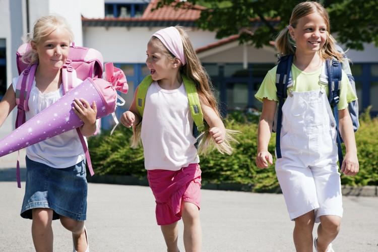 <a><img class="size-medium wp-image-1780822" title="kids" src="https://www.theepochtimes.com/assets/uploads/2015/09/kids.jpg" alt="" width="350" height="233"/></a>