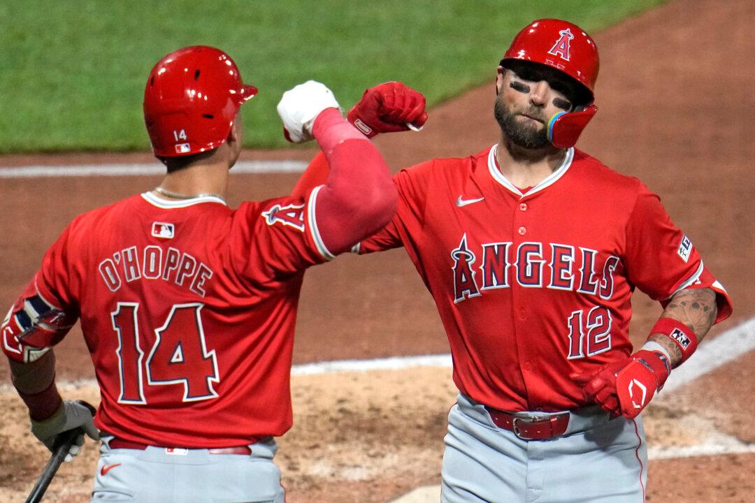 Pillar’s Two Homers, Sandoval’s Seven Shutout Innings Pace Angels Past Pirates 9–0