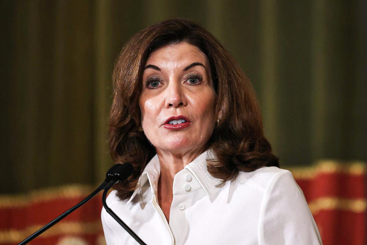 New York Lawmakers Pass Sweeping Election Bill