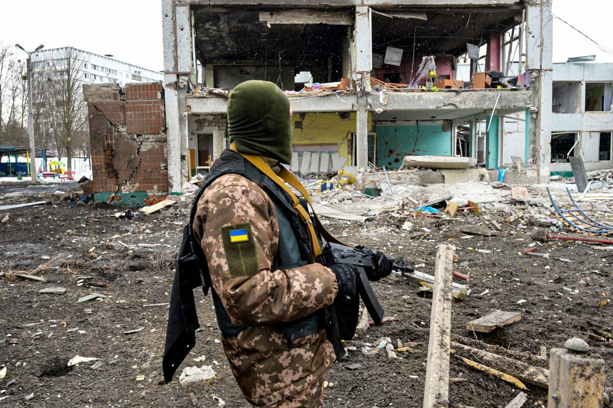 Russia Reveals Contours of Possible Ukraine Peace Deal