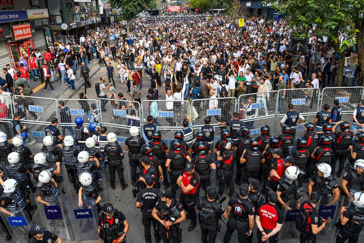 Turkey’s Offer to Jailed Terrorist Leader to End Conflict Raises Question of Timing