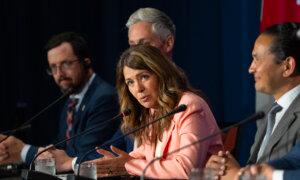 Premiers to Press Carney on Trade Strategy, Health Transfers in Joint Meeting