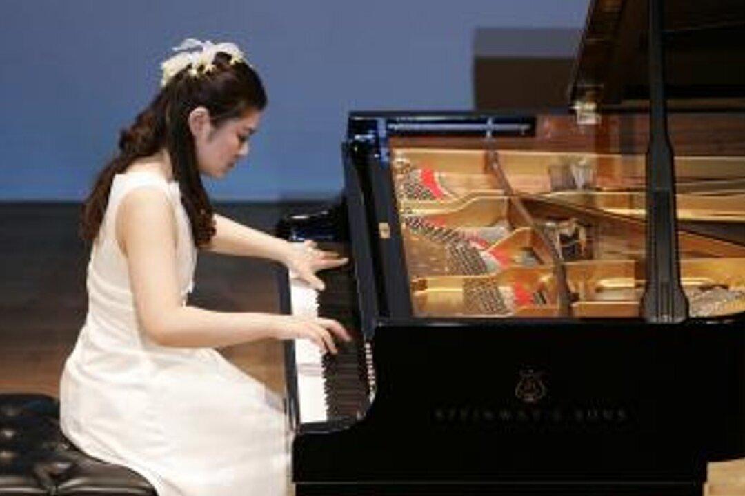 The Path of Piano Virtuoso Li Yan