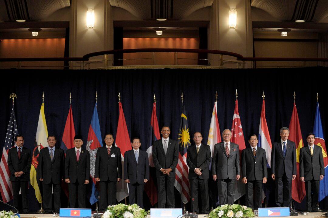 US Sanctions on Burma Extended