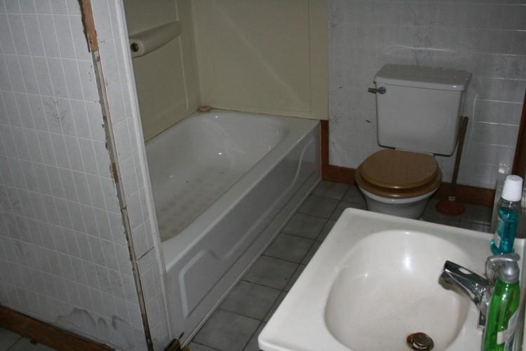 Bathroom Makeovers for Home Selling