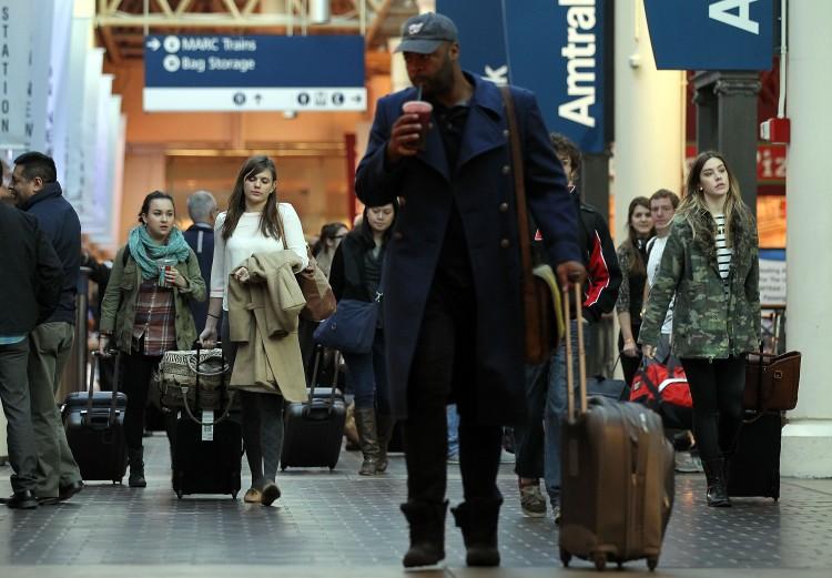 The Consummate Traveler: Surrender to Spinner Luggage