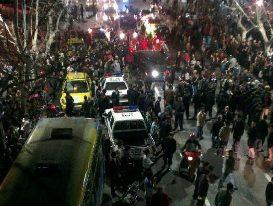 Street Rage in Chongqing Sparked by Aggressive ‘Official’
