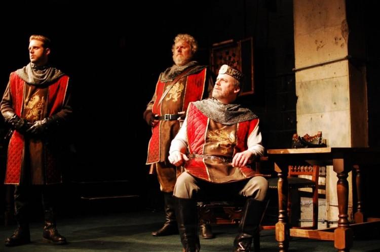 Theater Review: ‘Henry IV, Part 1’