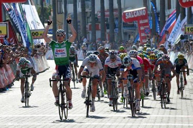 Greipel Powers to Stage Four Win in 2013 Tour of Turkey