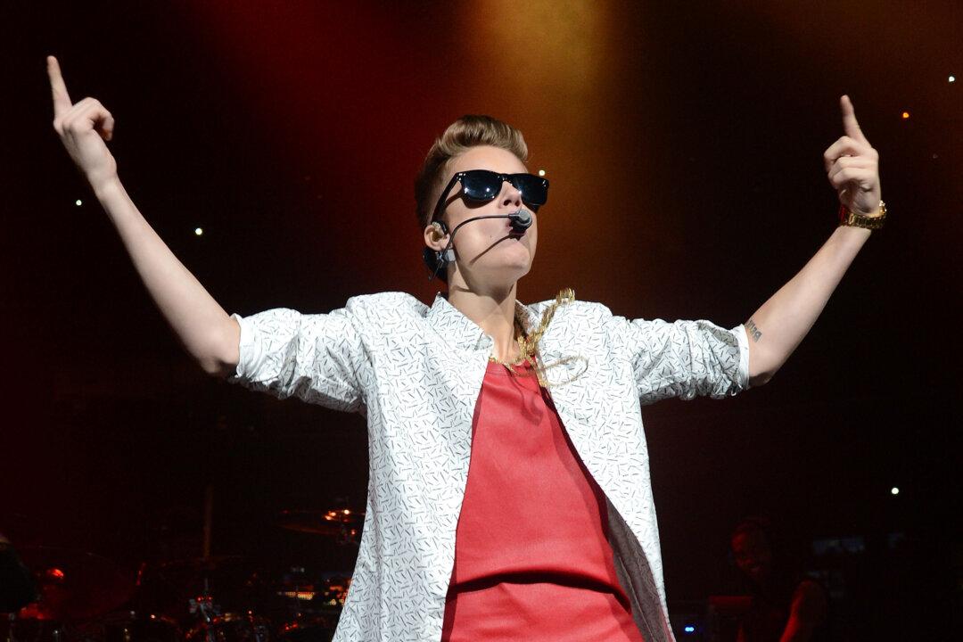 Bieber Cancels Show: No Reason Given