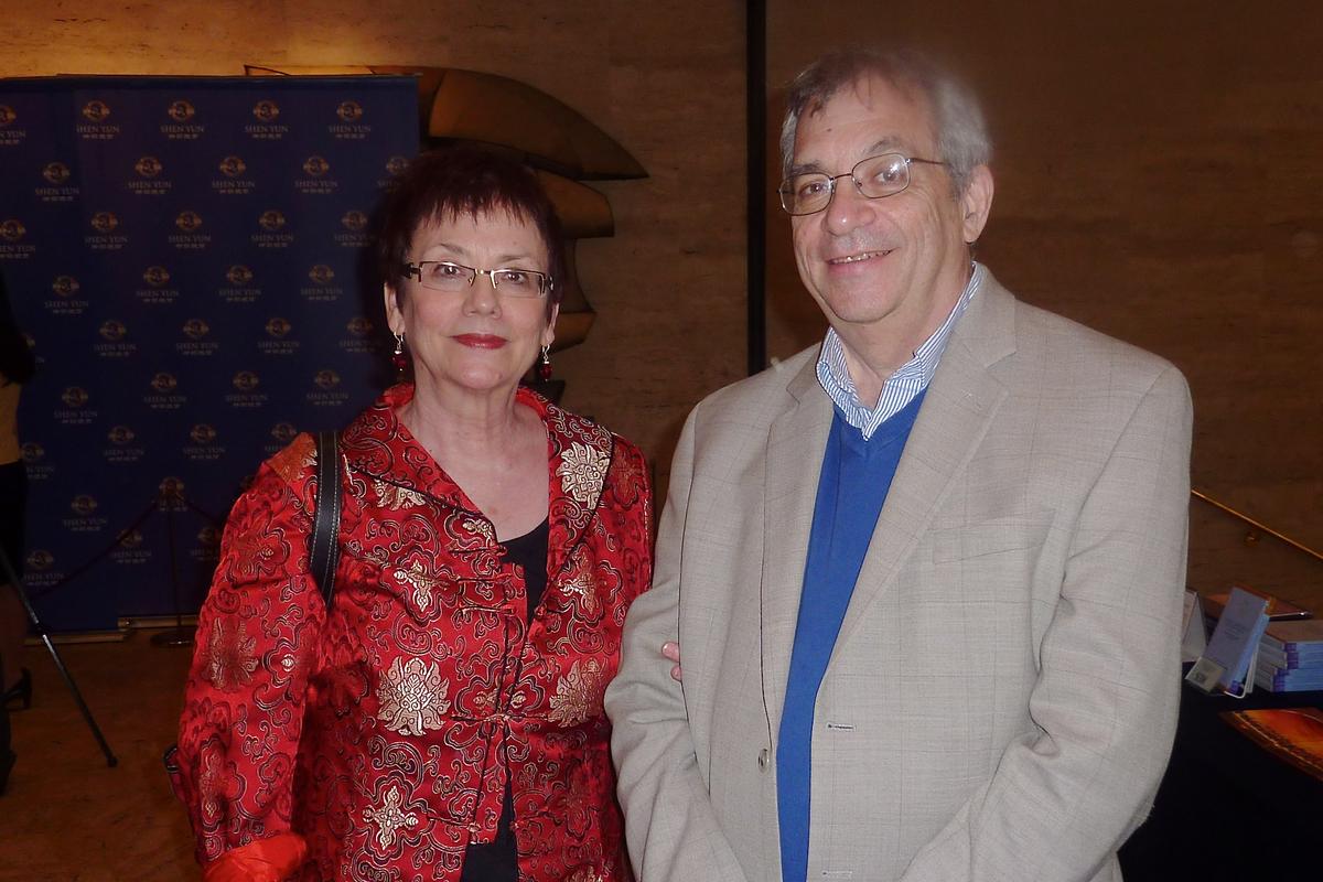 Former Ballet Dancer Says Shen Yun ‘A Treasure’