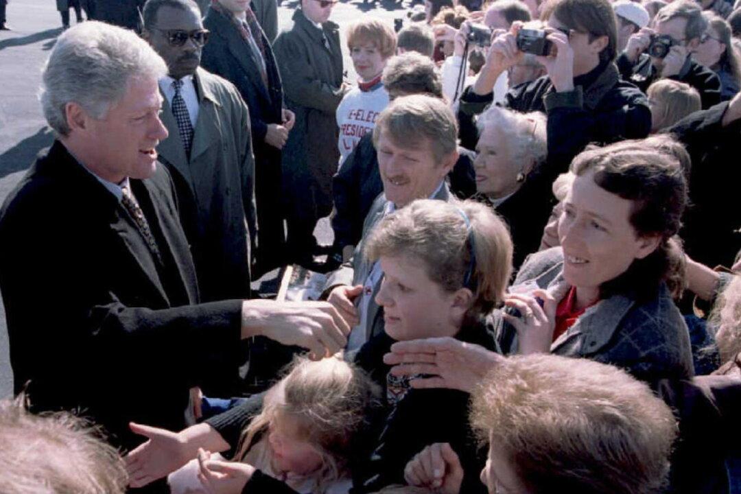 Clintons Will Highlight Little Rock Airport Ceremony in May