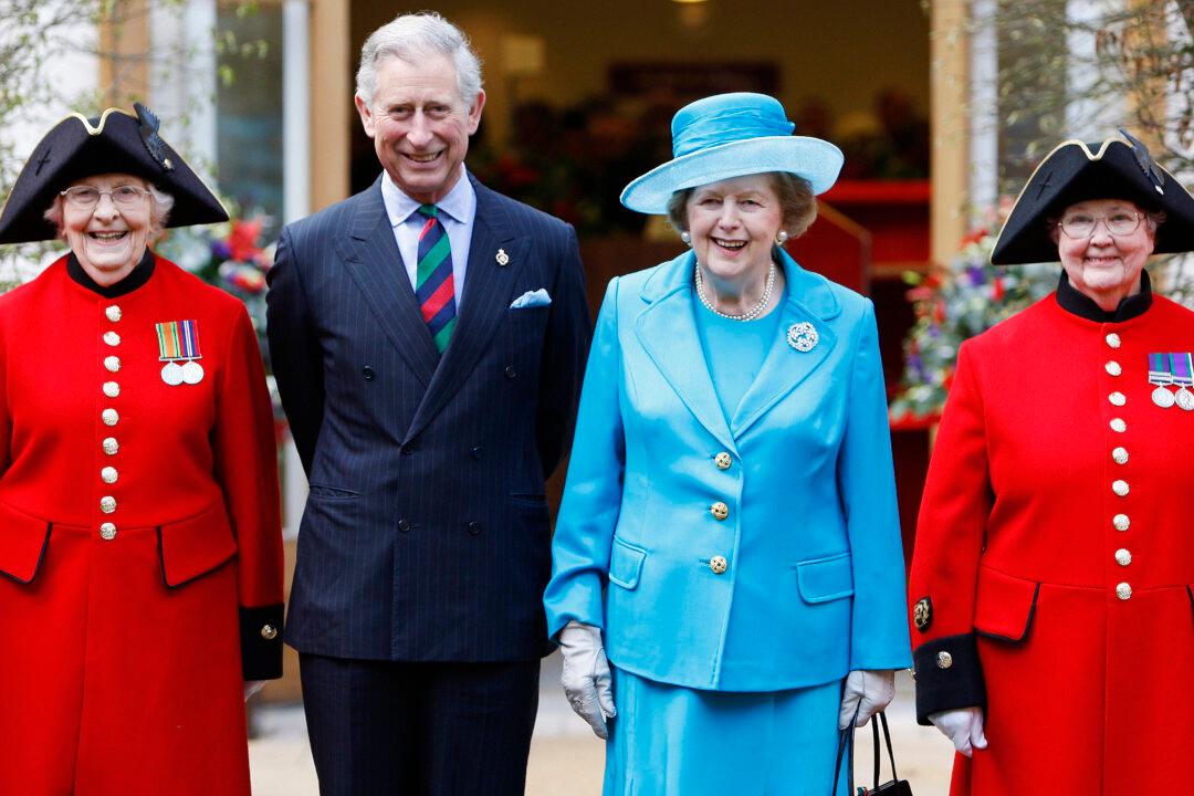 Prince Charles Emergency Landing After Helicopter Trouble