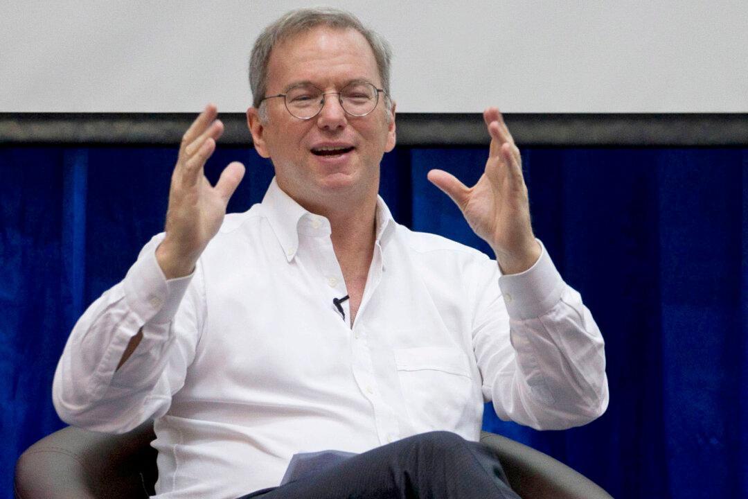 Google’s Eric Schmidt Claims ‘The Internet Will Disappear’
