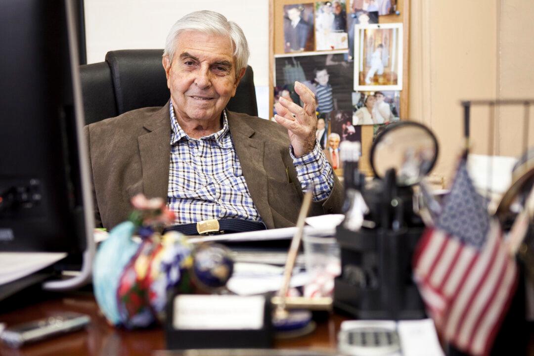 Sheldon Kravitz: A Real Life ‘Mad Men’