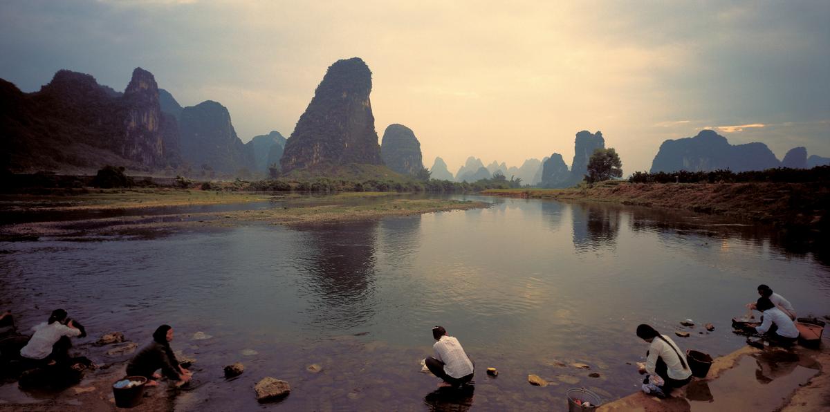 Chinese Idiom: Repaying One Meal with 1,000 Pieces of Gold (一飯千金)