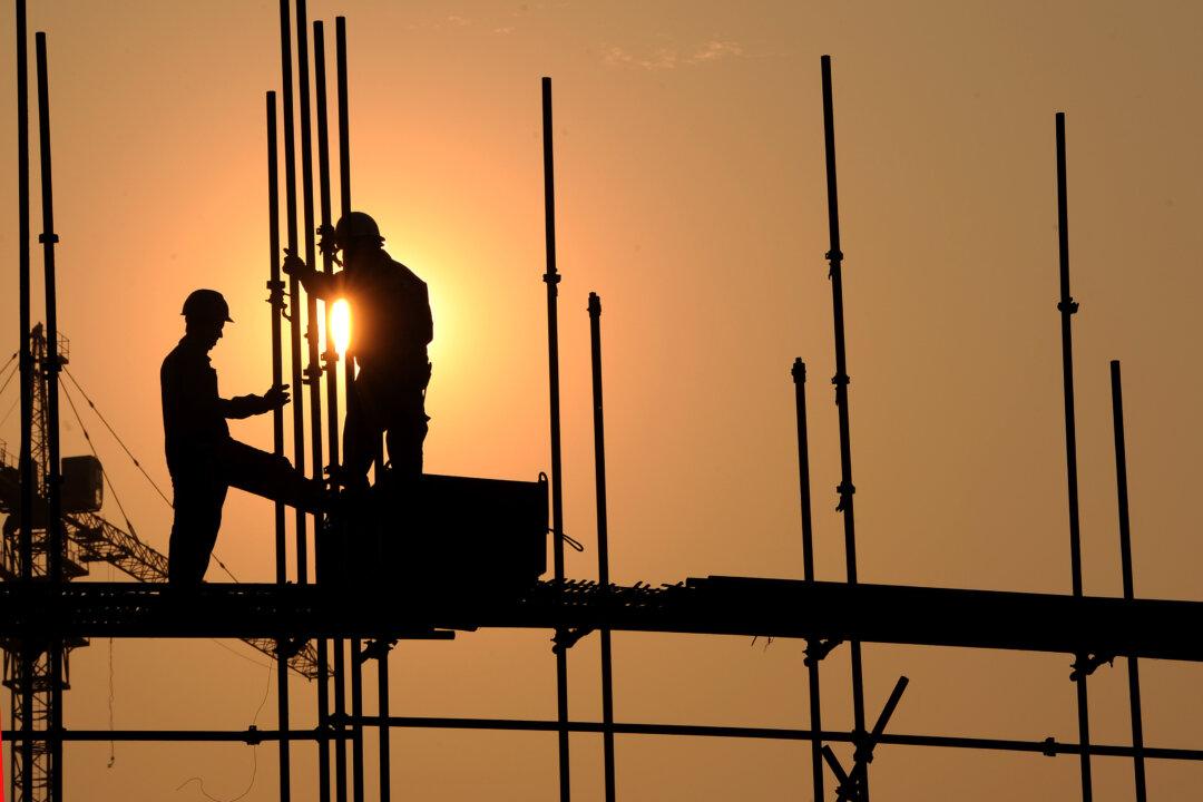 China’s High Corporate Debt Signals Imminent Crisis