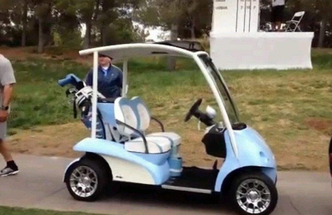Michael Jordan Golf Cart Tricked Out, Features Sunroof