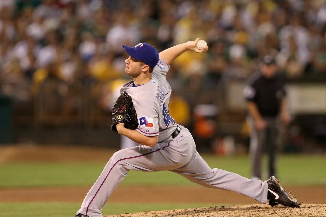 Roy Oswalt Signs With Colorado Rockies