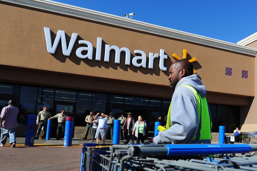 Wal-Mart Not Immune to Slumping Sales
