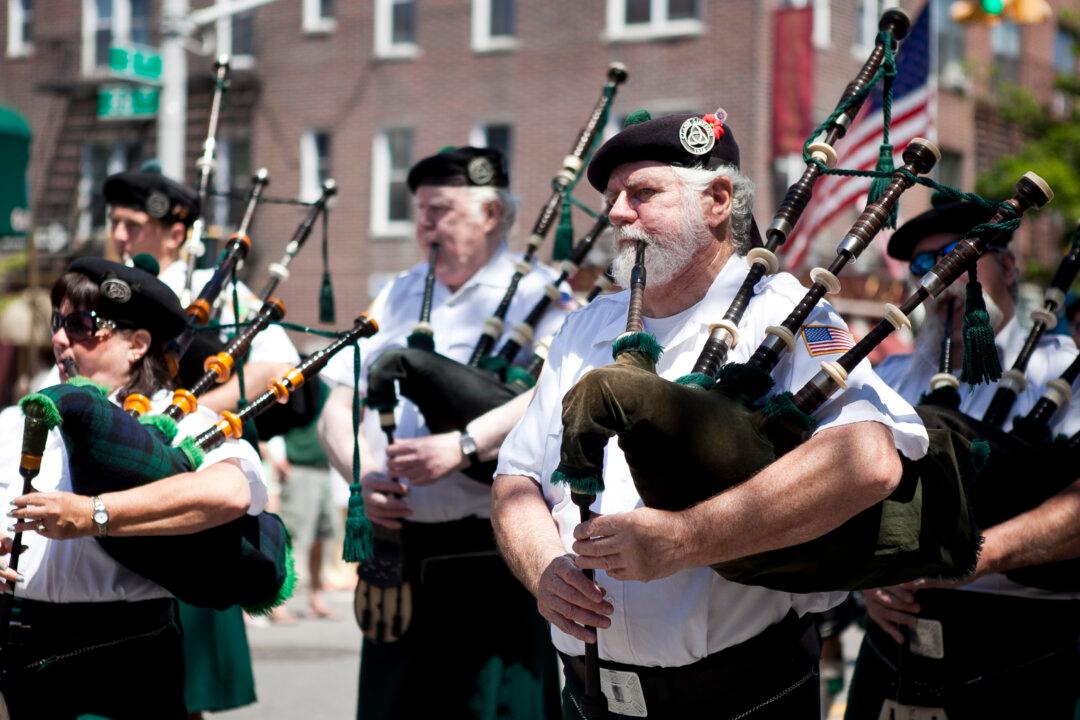 Brooklyn Memorial Day Parade Honors Fallen Soldiers (+Video)