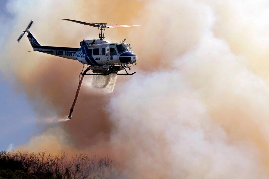 California Wildfire Sends Campers Off to the Races