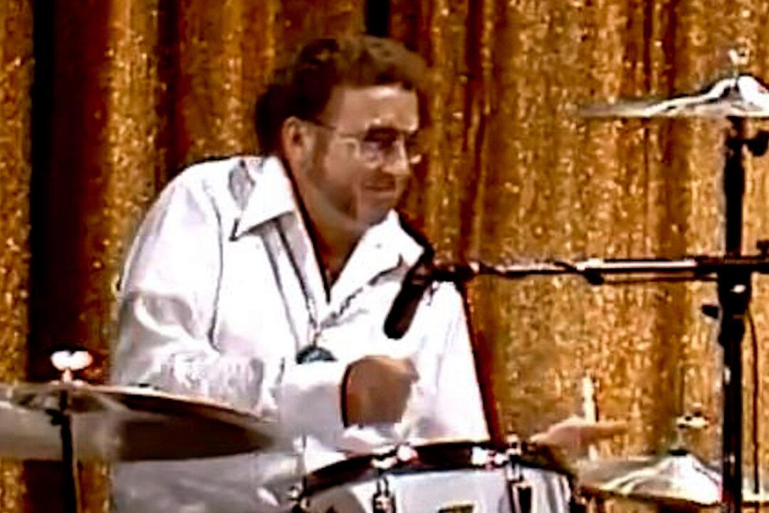 Ed Shaughnessy Dies: Former ‘Tonight Show’ Drummer (+Video)