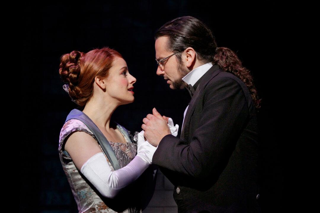 Theater Review: ‘Jekyll & Hyde’