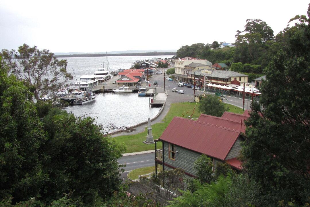 Australia: Rugged Road to Beauty