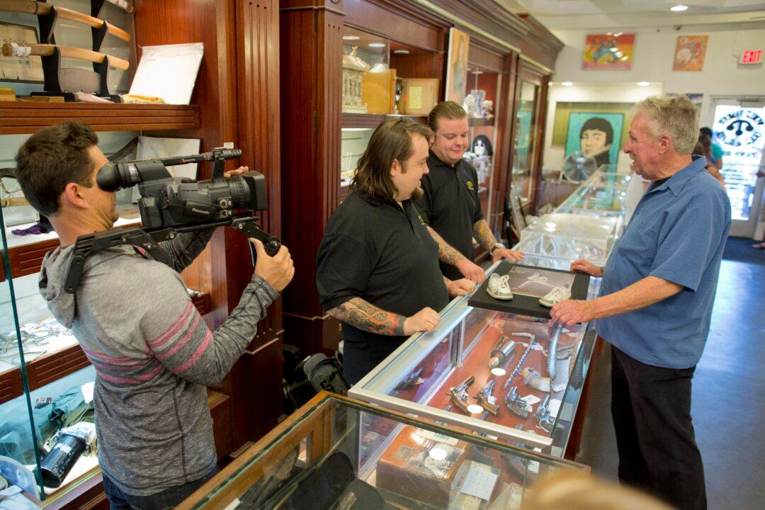 Chumlee Dead? No, Austin ‘Chumlee’ Russell of ‘Pawn Stars’ Hasn’t Died From a Heart Attack; ’RIP' Trends on Twitter