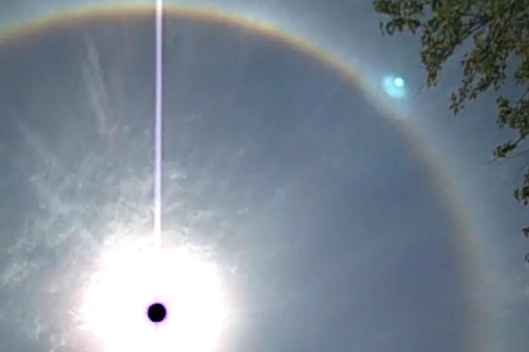 Ring Around the Sun: What Causes It?