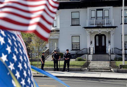 Tamerlan Tsarnaev Burial: Hard to Find a Cemetery for Bombing Suspect’s Body