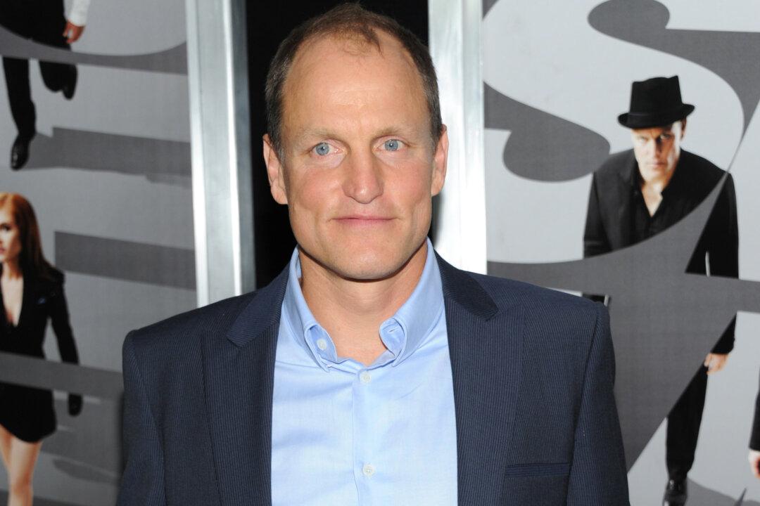 Woody Harrelson Dies? Nope, Actor Victim of Death Hoax Car Crash