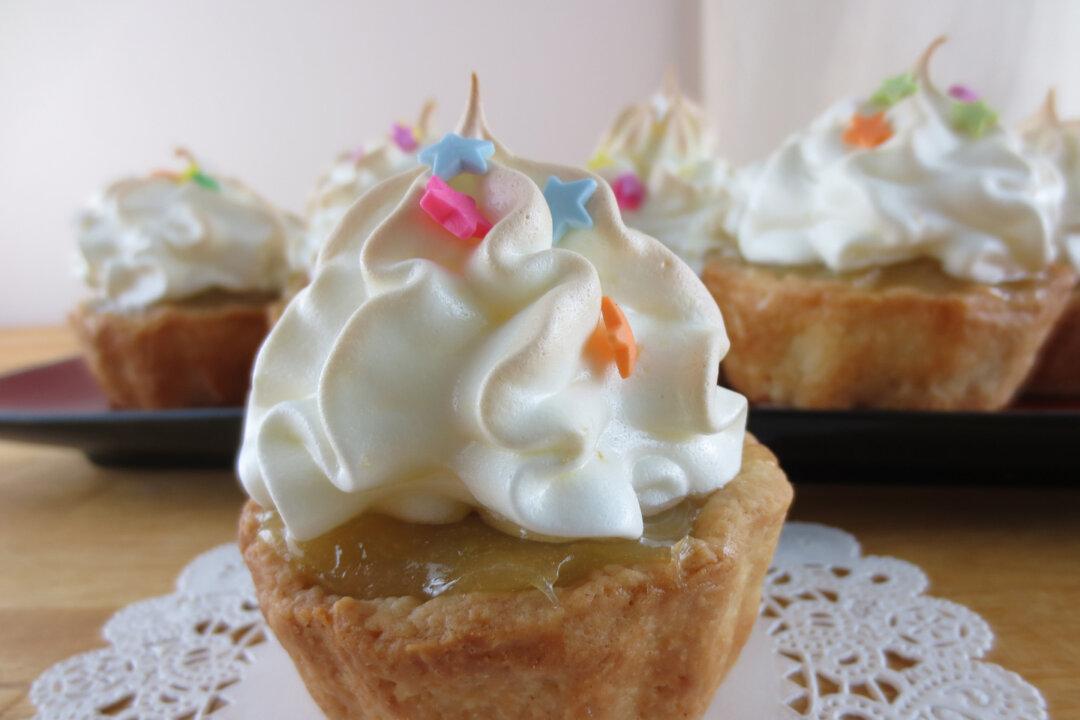Mini Rhubarb Tarts