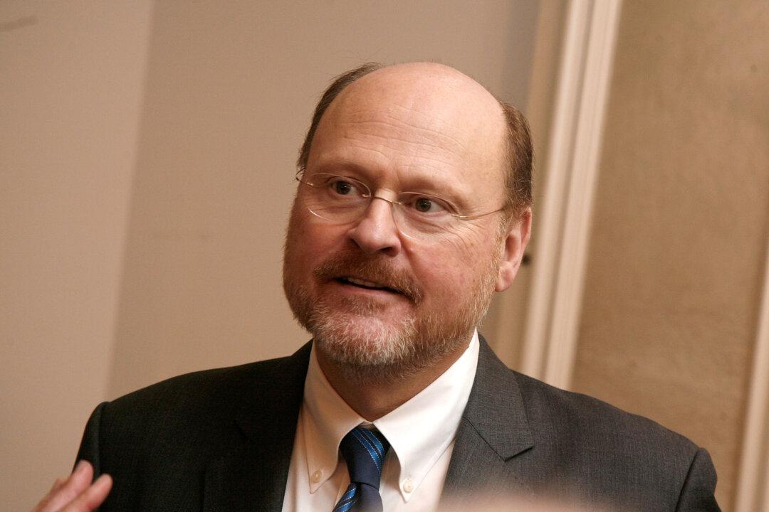Conservative Party Backs Lhota