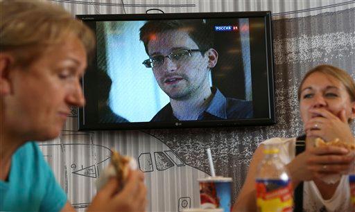 Snowden Should be Prosecuted, Say Majority of Americans in Poll