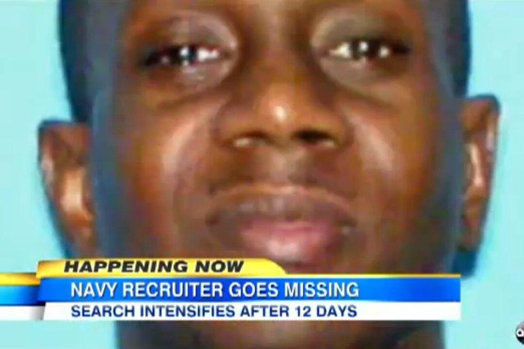 Navy Recruiter Missing in Jacksonville for 2 Weeks