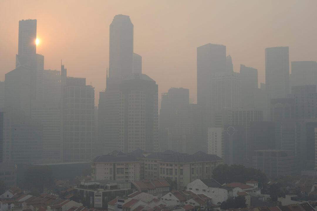 Singapore Haze: ‘Worst Haze That Singapore Has Ever Faced’ (Photos)