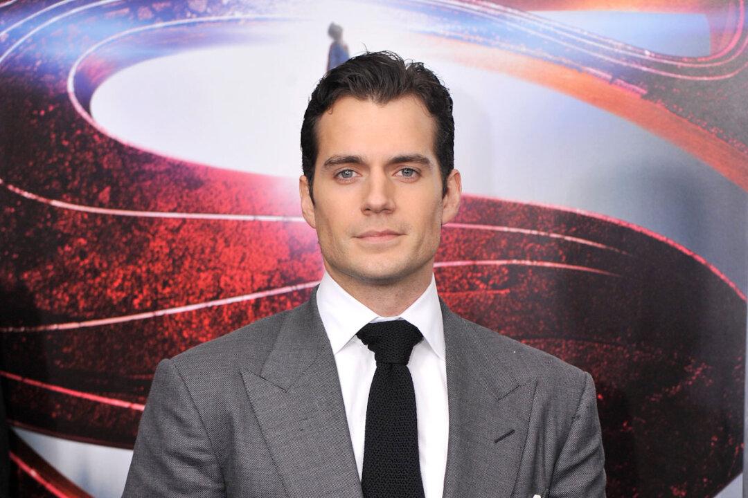 First Reviews Suggest Hit for Man of Steel